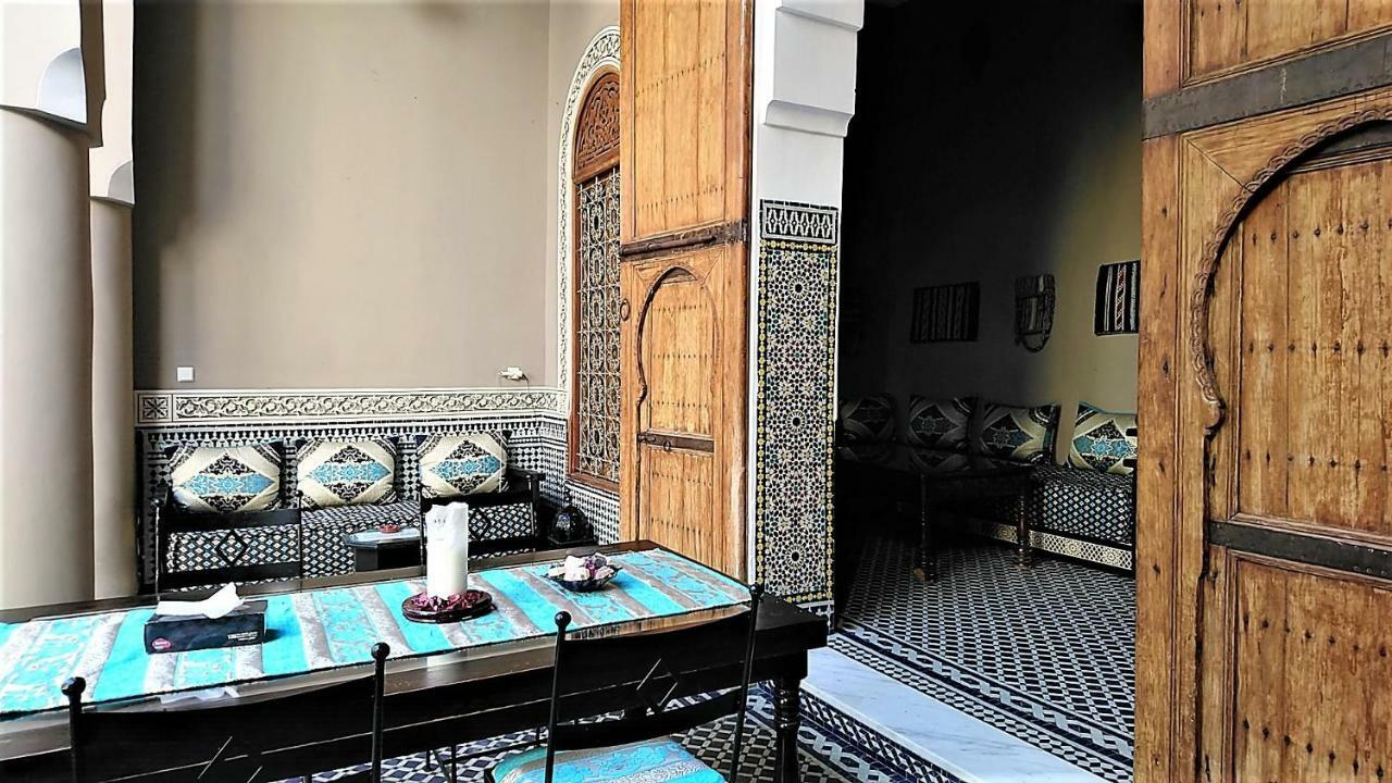 R'Mila Medina Fez Hotel ภายนอก รูปภาพ