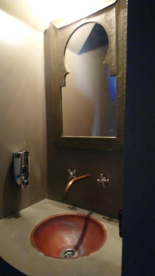 R'Mila Medina Fez Hotel ภายนอก รูปภาพ